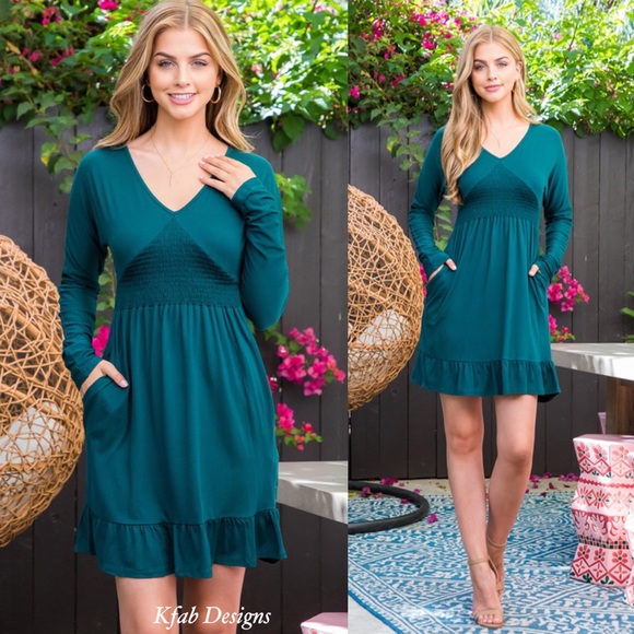 ❤️LAST 1! V Neck Emerald Ruffle Smocked Dress with Pockets! - Picture 2 of 7